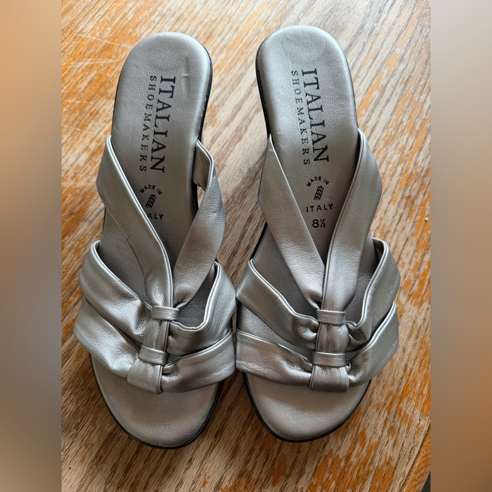 Italian Shoemakers Metallic Silver Knotted Slide Mules size 8 1/2